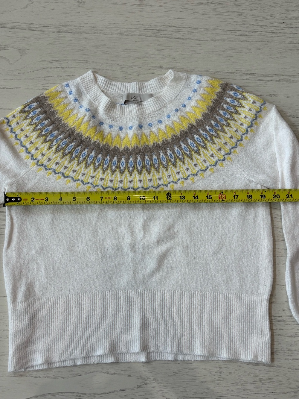 LOFT Fair Isle Sweater Womens M White Yellow Blue Cozy Knit Crewneck - Picture 7 of 8